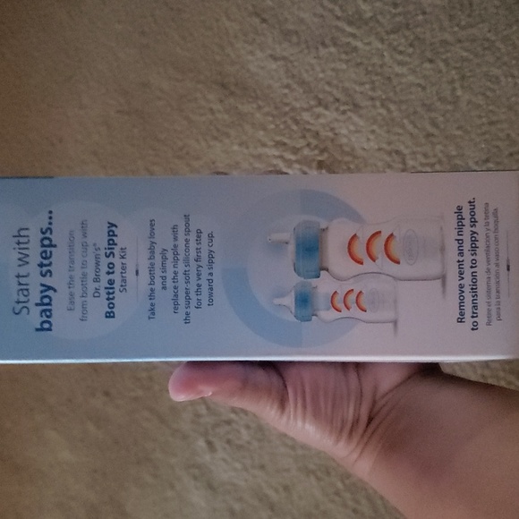 Dr. Brown's Anti-Colic BOTTLE to SIPPY 9 oz Baby Bottle Start Kit - Picture 6 of 6